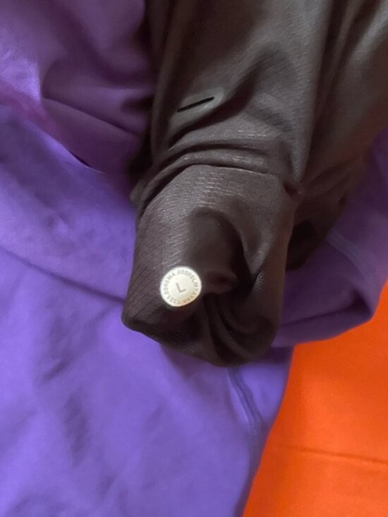 Lululemon Shorts Mens Large Purple Stretch Perform Athleisure Yoga - Picture 3 of 5